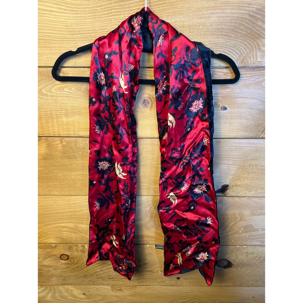 Zazou Womens Red Floral Rayon Scarf Black Velvet Backing Accent‎ Shawl Wrap